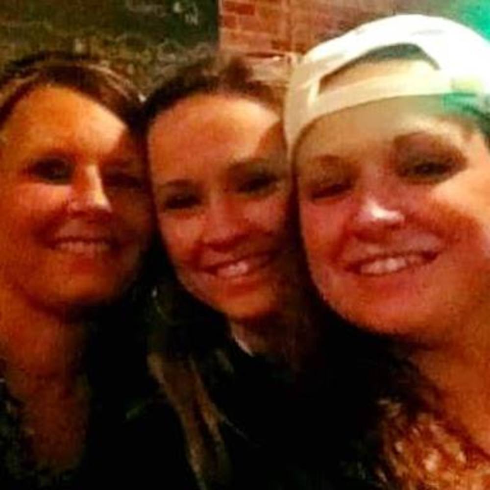 Meet your Posher, Connie